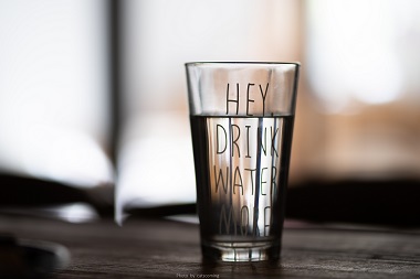 水をもっと飲む9つの方法(1)